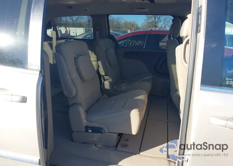 2013 Chrysler Town & Country Touring из США, поврежденный, VIN 2C4RC1BG2DR670207